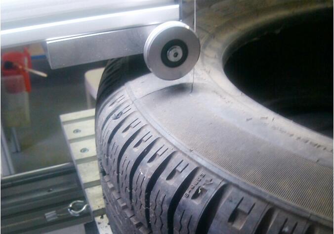 Samples Cutting (Car tyres)